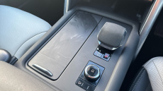 Land Rover Discovery 2.0 P300 R-Dynamic S 5dr Auto Petrol Station Wagon